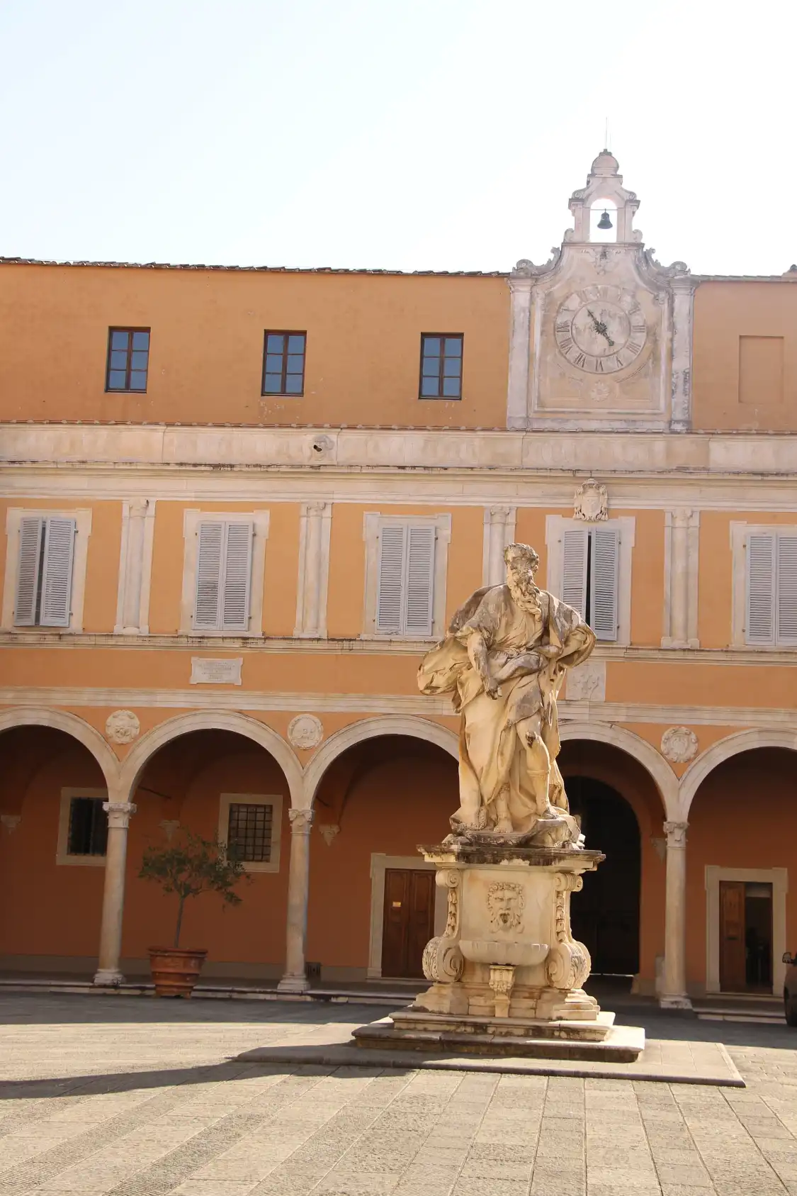 Hotel in zona Arcidiocesi di Pisa