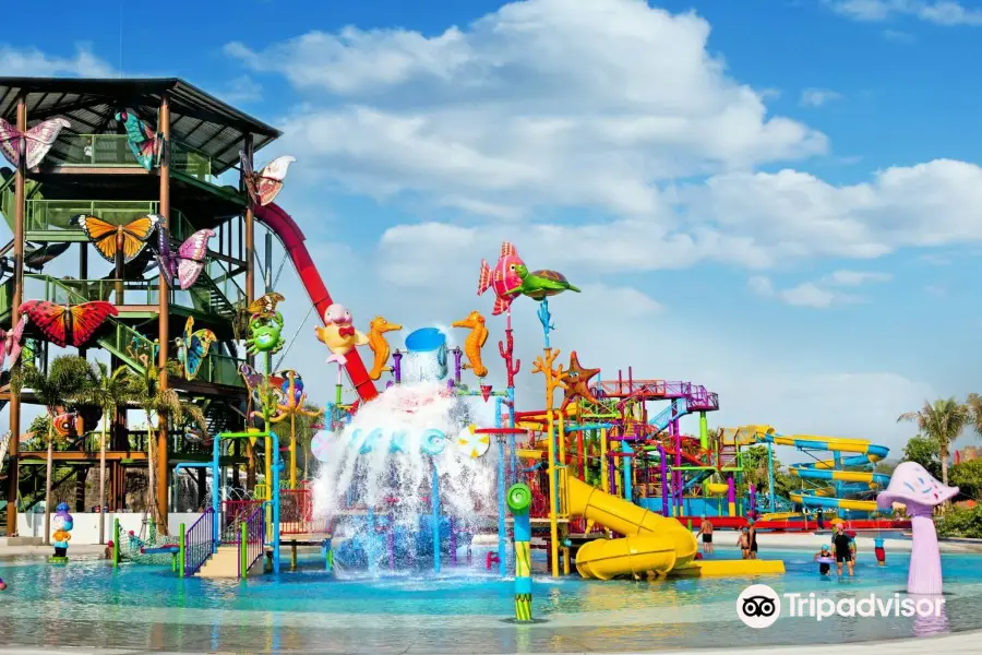 West Wonder Water Park