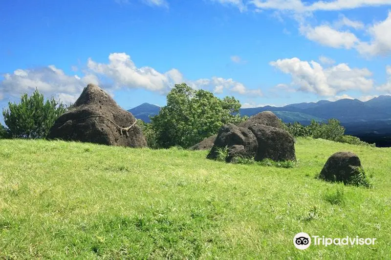 Oshitoishi Hill