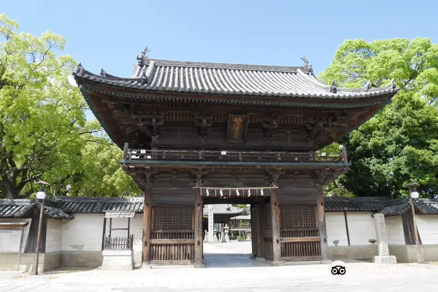 Usukihachiman Shrine