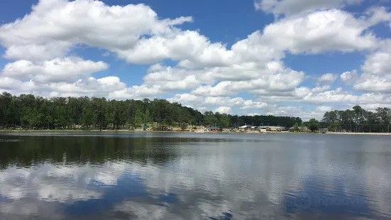 Sportsman Lake Park