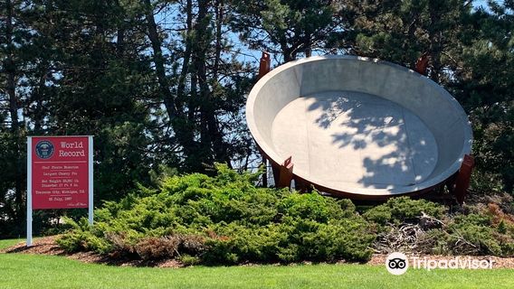 World's Largest Cherry Pie Pan