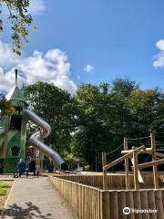 Calderglen Country Park