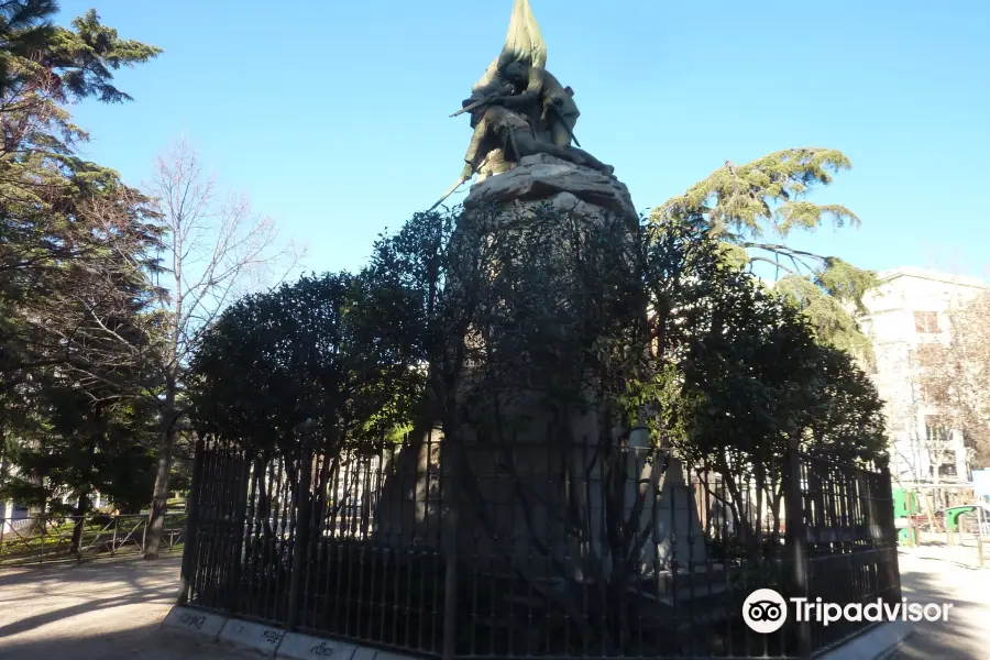 Monumento al General Vara de Rey y los Heroes de Caney