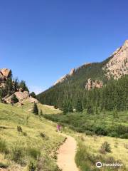 Crags Crest Trailhead