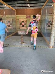 Stumpy's Hatchet House Green Brook - Axe Throwing