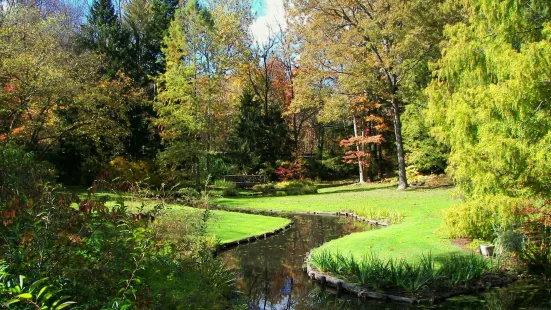 Leonard J Buck Garden