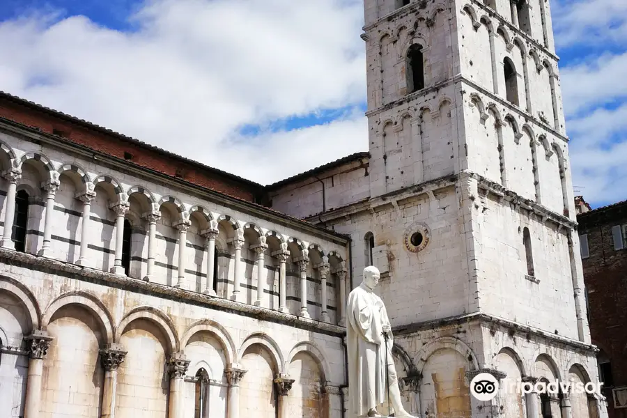 Monumento a Francesco Burlamacchi