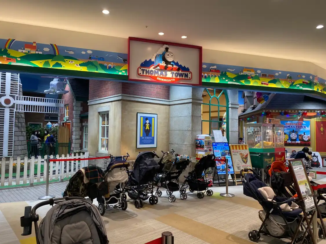 Hotels near Thomas Town Shinmisato