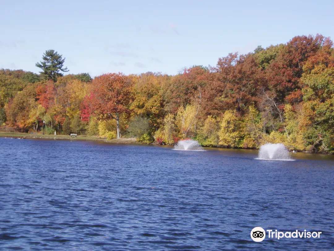 2_Slater Memorial Park