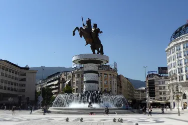 Плоштад Македонија