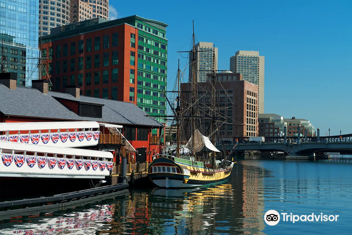 3_Boston Tea Party Ships & Museum