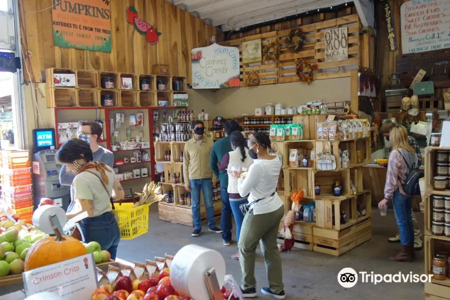 Baugher's Orchards & Farm