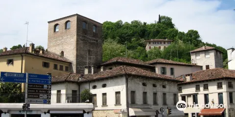 Porta Monticano
