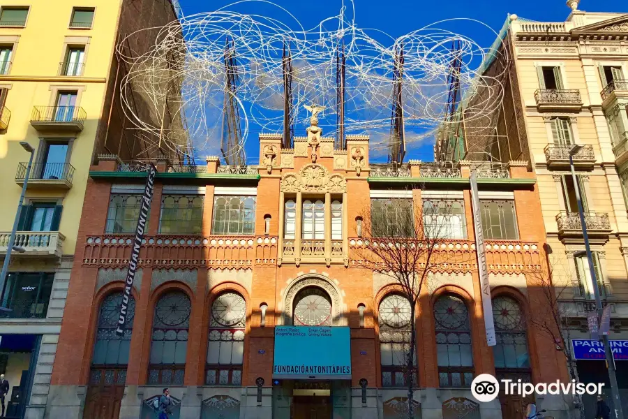 Fundació Antoni Tàpies