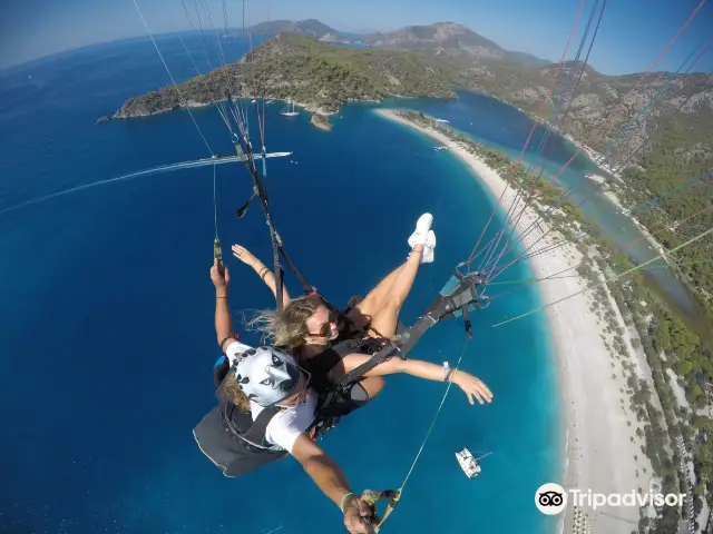 Paragliding in Türkiye