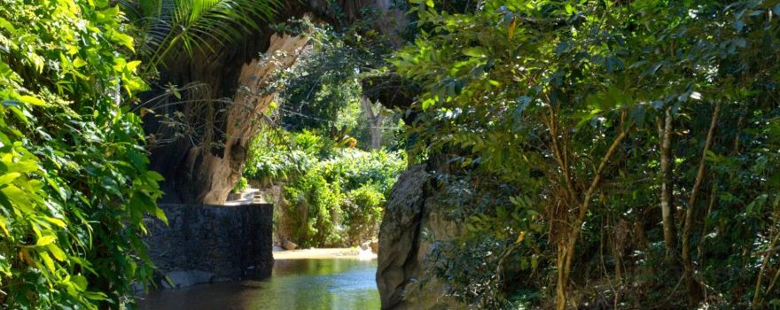Cueva de los Portales
