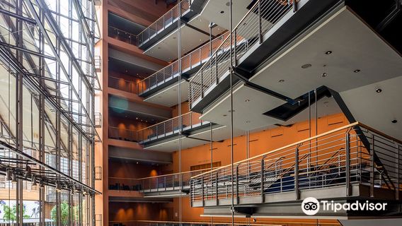 Komodie am Kurfuerstendamm im Schiller Theater