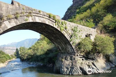 Sanahin Bridge