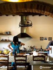 Podere Ciona - Wine & holiday in Tuscany