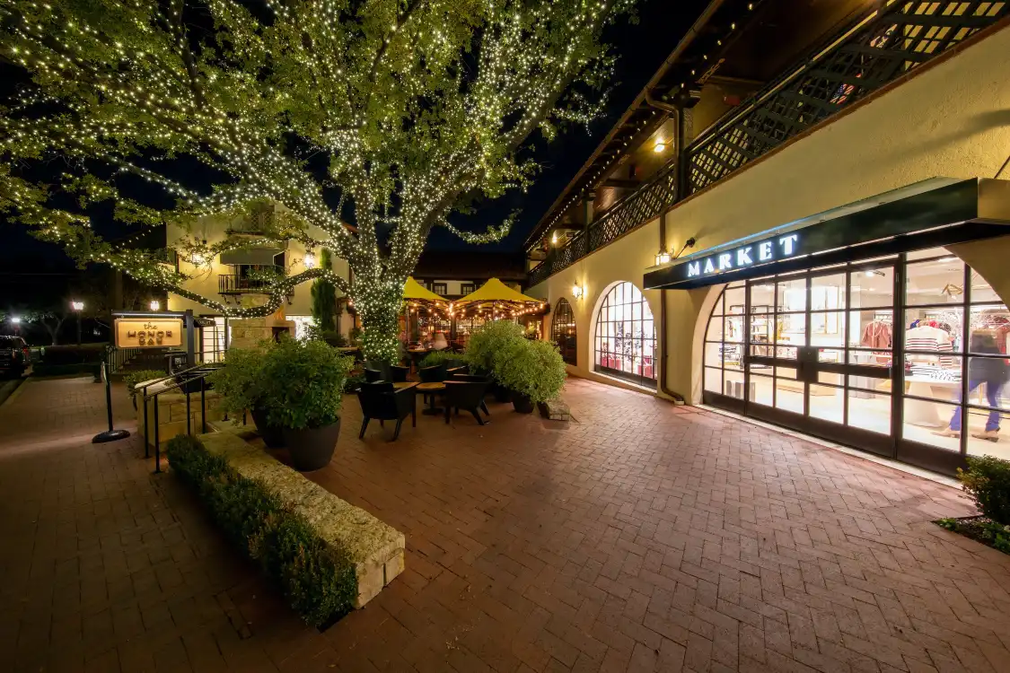 하일랜드파크 빌리지 주변 호텔