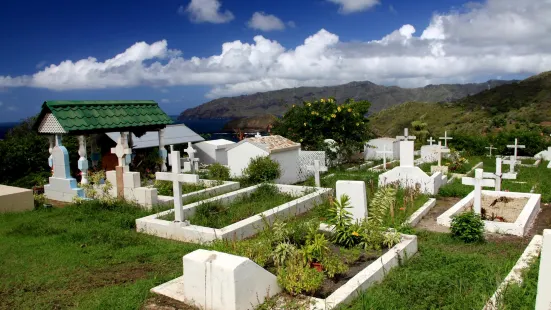 Calvary Cemetery - Paul Gauguin grave