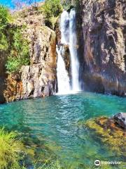 Macaquinho waterfall