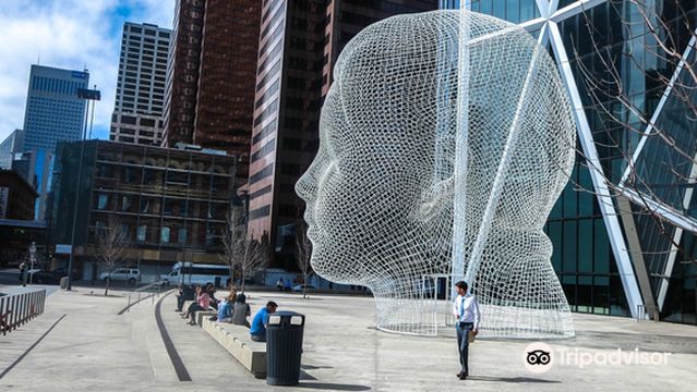 Wonderland Sculpture