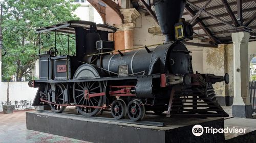 Museo de la Estacion Central del Ferrocarril Carlos Antonio Lopez