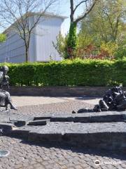 La estatua memorial de Edith Stein