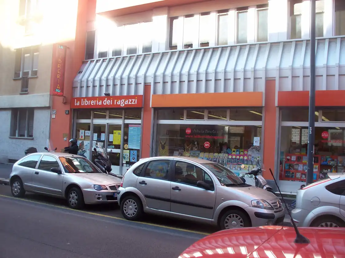 Hotel in zona La Libreria delle ragazze e dei ragazzi