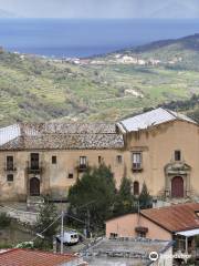 Chiostro del Convento dei Carmelitani Calzati