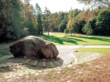 Puntukas Stone
