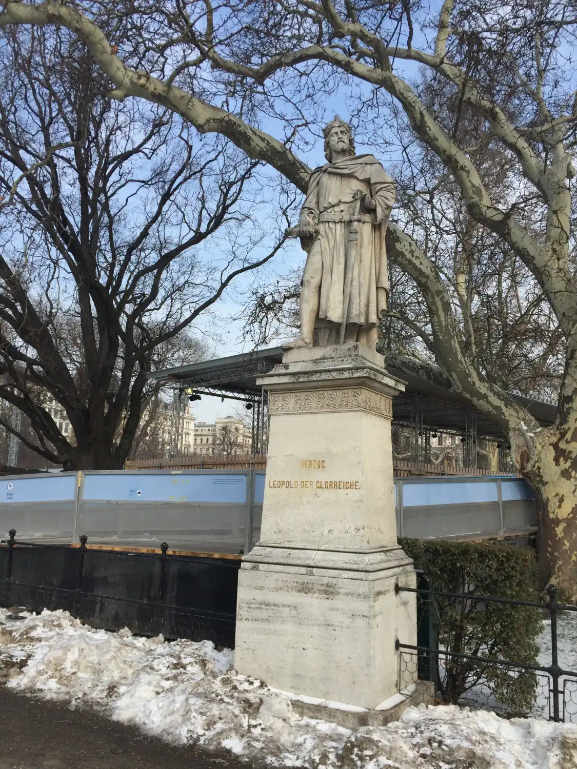 Hotel berhampiran Statue Leopold VI.
