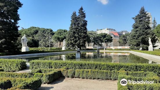 Escultura Equestre Jardins de Sabatini