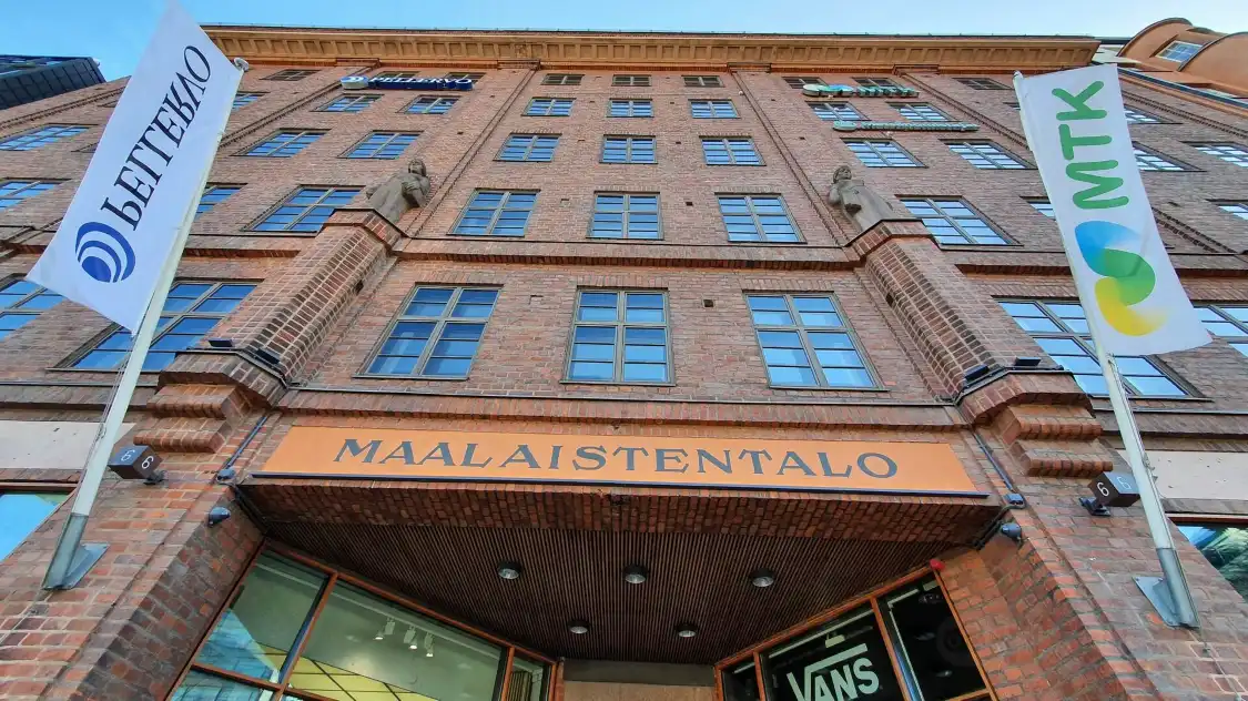 Hotels near Sculptures On The Facade Of Maalaistentalo