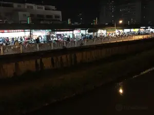 鳳山青年夜市