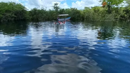 Crater Azul