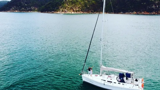 Sailing Pittwater