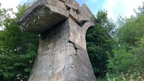 Zwalony Most