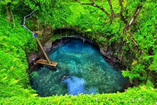Hotels near To Sua Ocean Trench