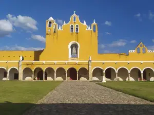 Plaza Izamal
