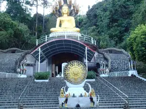 King Taksin the Great Memorial Shrine