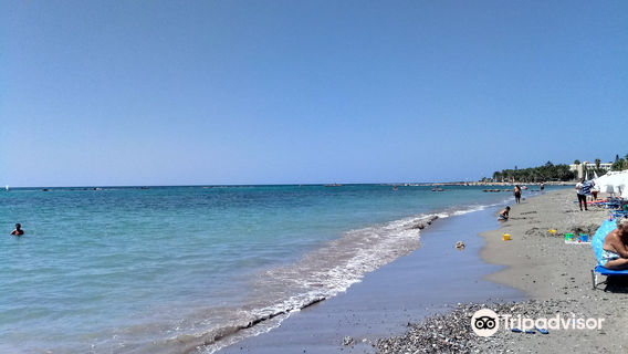 Rikkos Beach