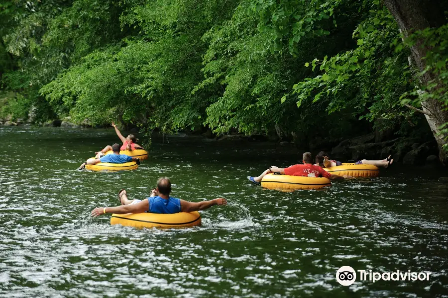 Smoky Mountain River Rat Tubing