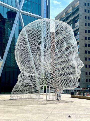 Wonderland Sculpture