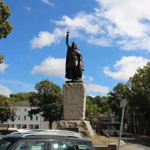 King Alfred the Great Statue