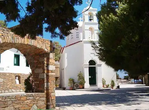 Hotels near Panagia Kanala