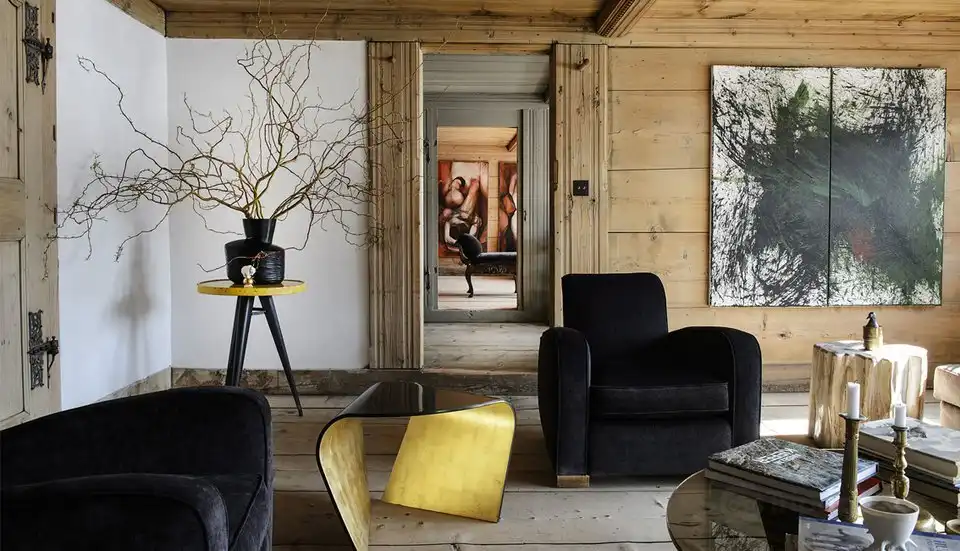 Hotels near Urs von Unger Gallery