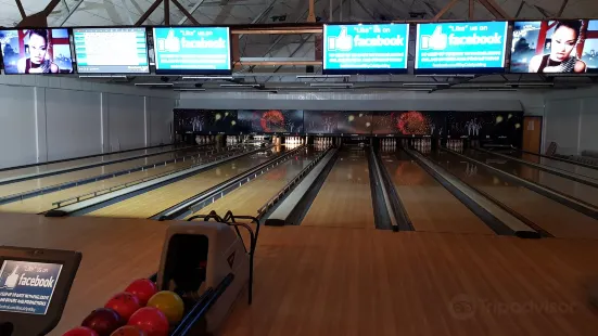 Alley Catz Bowling Lanes